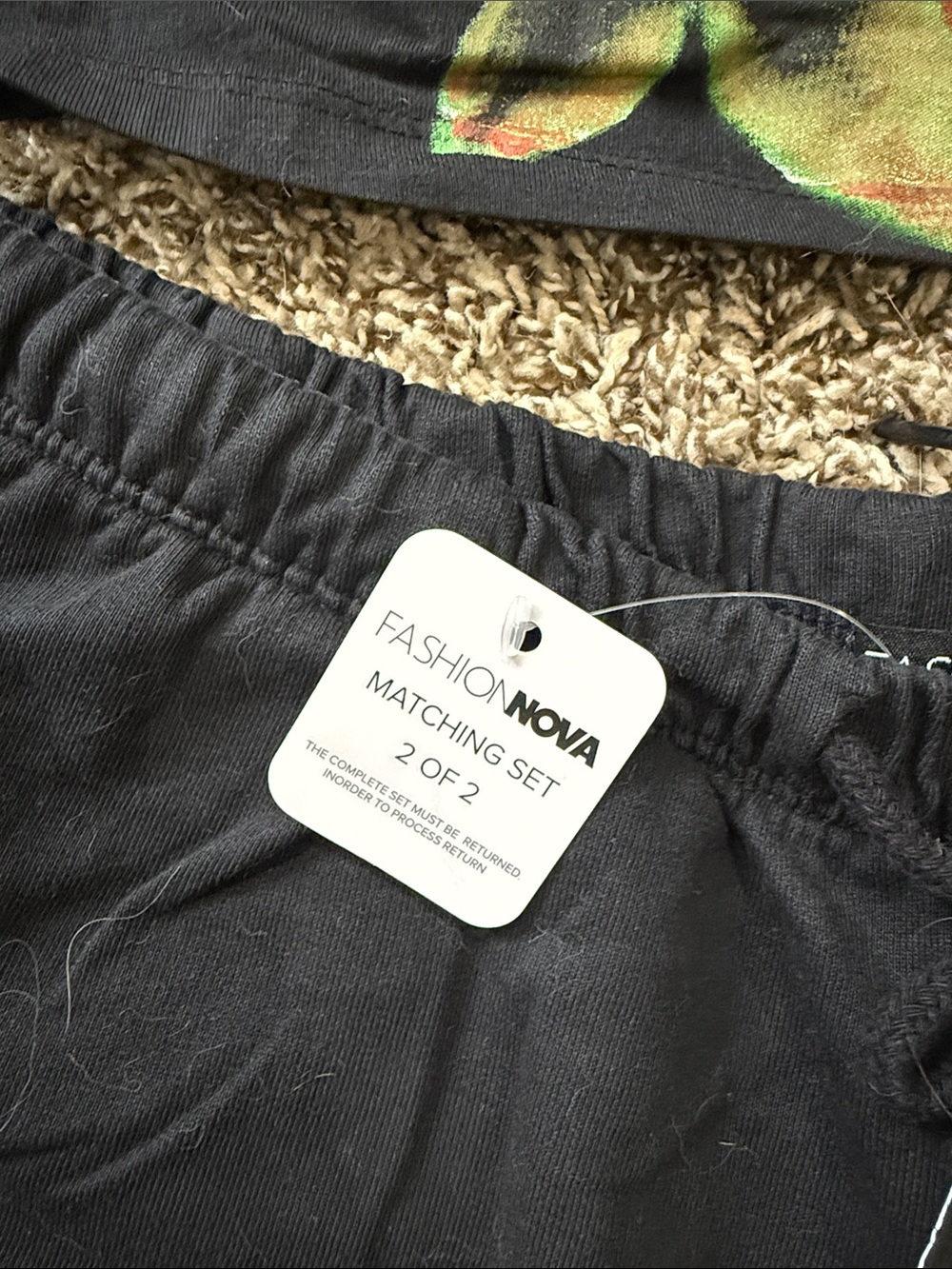 NWT Fashion Nova matching set - Picture 2 of 3